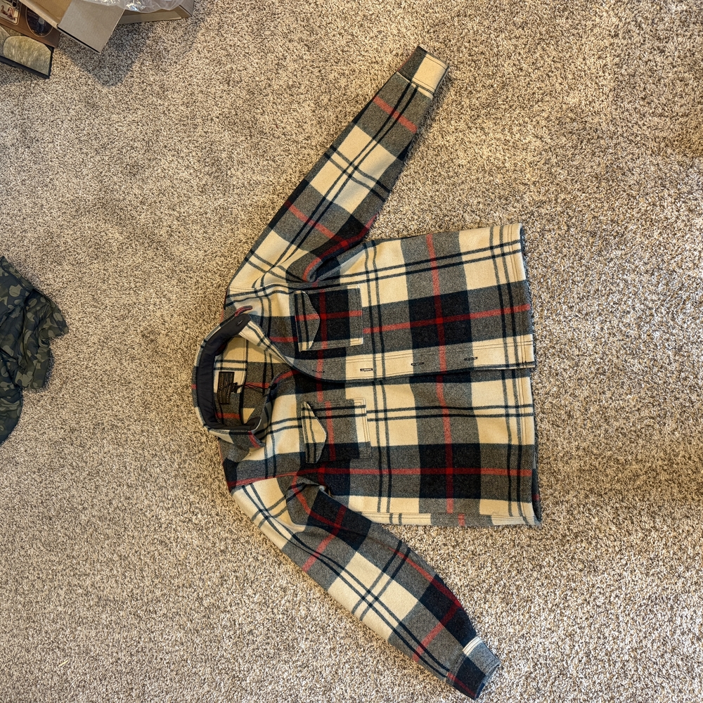 Men's Filson Jackshirt - Black, Red, Cream